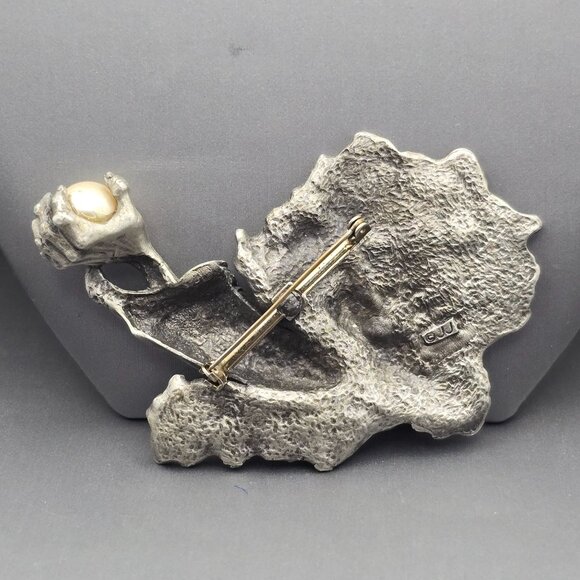 Vintage JJ Wizard Brooch 3.5"x2.5" Pewter Tone Imitation Pearl Crystal Ball - Picture 5 of 8